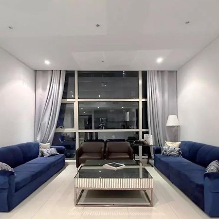 Entire Apartment - Marina - Spacious And Perfect Location Ντουμπάι Εξωτερικό φωτογραφία