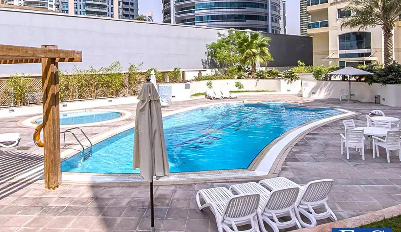 Entire Apartment - Marina - Spacious And Perfect Location Ντουμπάι Εξωτερικό φωτογραφία